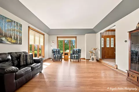 1823 Charnbrook Dr, Johnsburg, IL 60051 photo 17