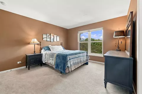 Bedroom - 3691 Grayhawk Dr, Algonquin, IL 60102 photo 5 of 9