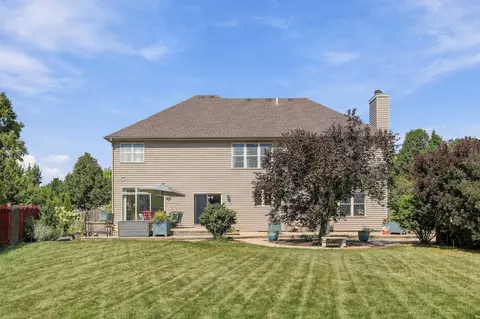 Exterior - 3691 Grayhawk Dr, Algonquin, IL 60102 photo 6 of 8
