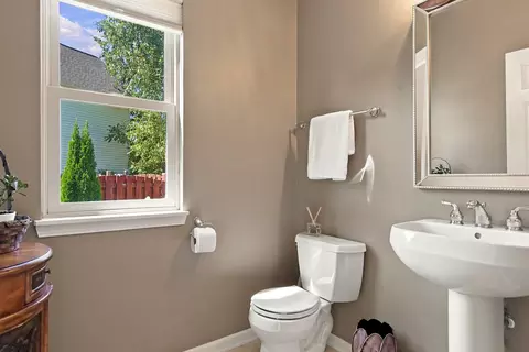 Bath - 3691 Grayhawk Dr, Algonquin, IL 60102 photo 1 of 6