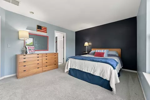 Bedroom - 3691 Grayhawk Dr, Algonquin, IL 60102 photo 8 of 9