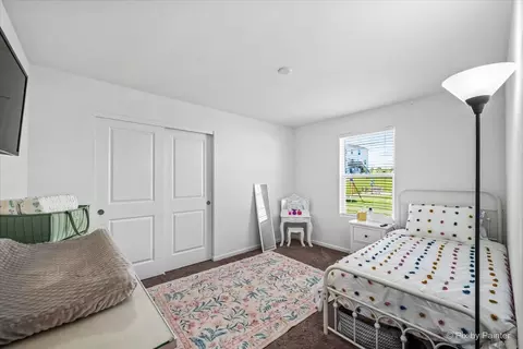 Bedroom - 635 Cloverleaf Dr, Marengo, IL 60152 photo 2 of 2