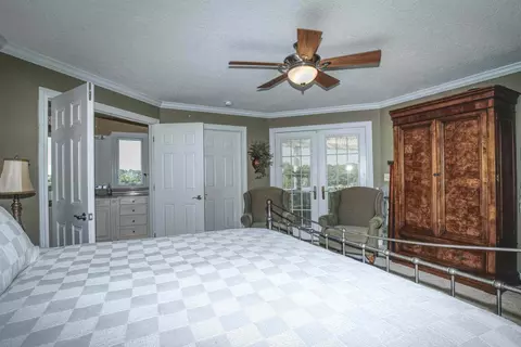 Bedroom - 12890 Grandview Dr, Morrison, IL 61270 photo 2 of 4