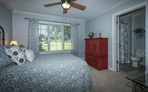 Bedroom - 12890 Grandview Dr, Morrison, IL 61270 photo 4 of 4