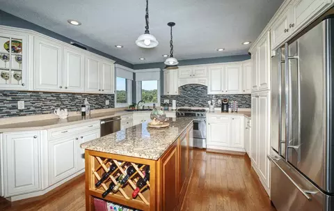 Kitchen - 12890 Grandview Dr, Morrison, IL 61270 photo 1 of 5