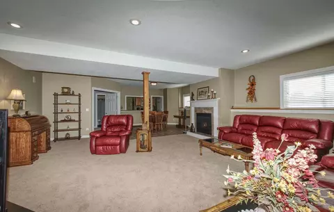 Living - 12890 Grandview Dr, Morrison, IL 61270 photo 3 of 3