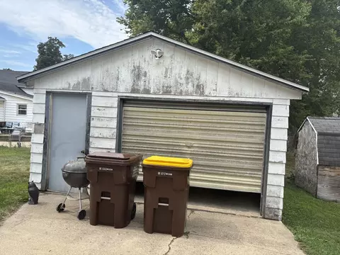 Other - 714 S Walnut Ave, Freeport, IL 61032 photo 2 of 3