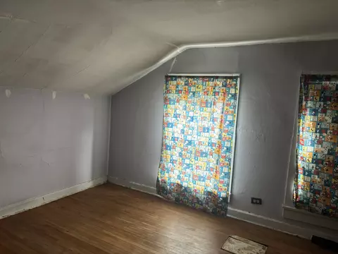 Bedroom - 714 S Walnut Ave, Freeport, IL 61032 photo 2 of 3