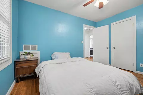 Bedroom - 1115 Hovey Ave, Normal, IL 61761 photo 1 of 3