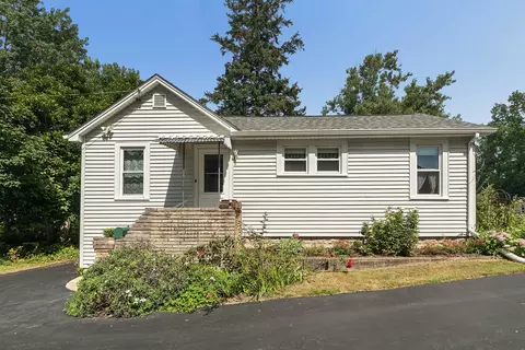 Exterior - 150 E 2nd Ave, New Lenox, IL 60451 photo 2 of 2