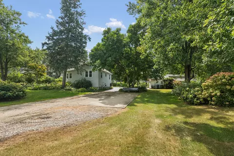 Exterior - 150 E 2nd Ave, New Lenox, IL 60451 photo 1 of 2