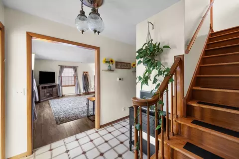 Entry Way - 3610 37th St, Moline, IL 61265 photo 1 of 2