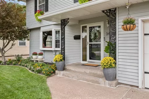 Exterior - 3610 37th St, Moline, IL 61265 photo 3 of 13