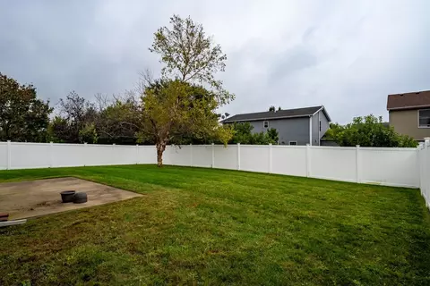 Exterior - 2961 Three Eagles St, Normal, IL 61761 photo 9 of 9