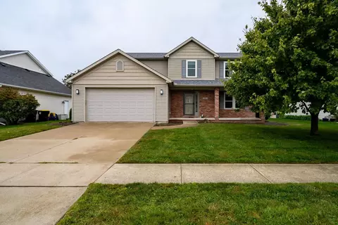 Exterior - 2961 Three Eagles St, Normal, IL 61761 photo 4 of 9