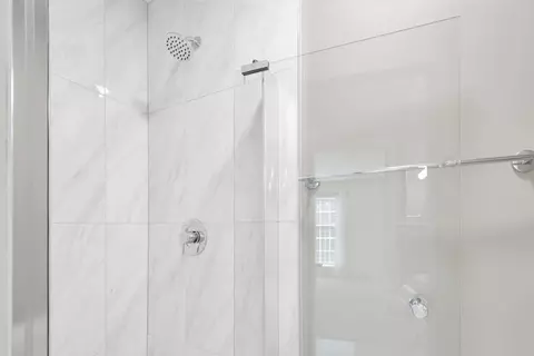 Bath - 5501 Carriageway Dr #313A, Rolling Meadows, IL 60008 photo 4 of 6