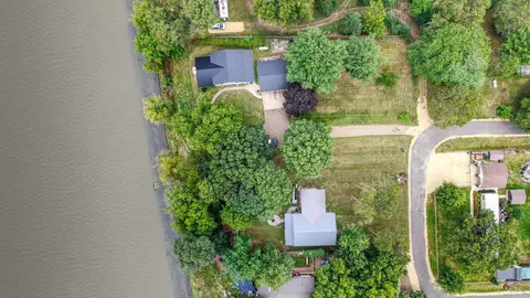 View/Area - 3272 Tammy Ln, Thomson, IL 61285 photo 4 of 5