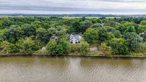 View/Area - 3272 Tammy Ln, Thomson, IL 61285 photo 3 of 5