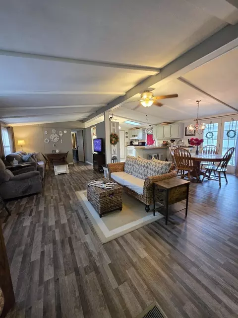1306 13th St, Bloomington, IL 61704 photo 10