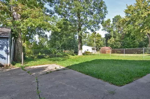 Exterior - 2113 Fields Pl, Ottawa, IL 61350 photo 1 of 4