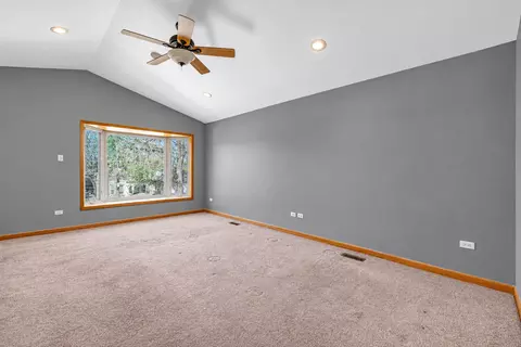 Living - Undisclosed, Chicago, IL 60620 photo 3 of 3