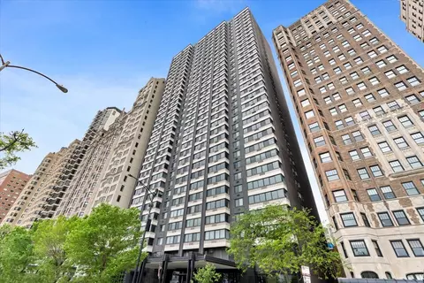 1440 N Lake Shore Dr #25E, Chicago, IL 60610