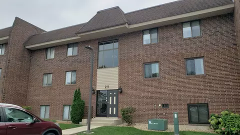 Other - 211 E Janata Ave #3B, Lombard, IL 60148 photo 2 of 4