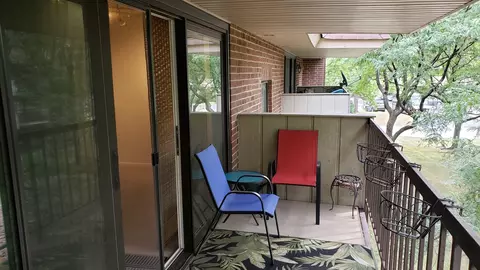 Exterior - 211 E Janata Ave #3B, Lombard, IL 60148 photo 3 of 11