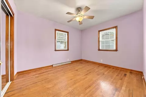 Bedroom - 302 Towne St, Morrison, IL 61270 photo 2 of 3