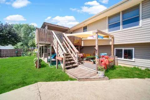 Exterior - 7016 Lewis Clark Dr, Plainfield, IL 60586 photo 9 of 15
