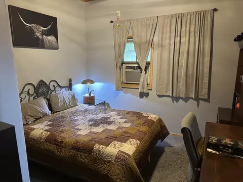 Bedroom - 348 State Rte 37 Rte, Kell, IL 62853 photo 1 of 1