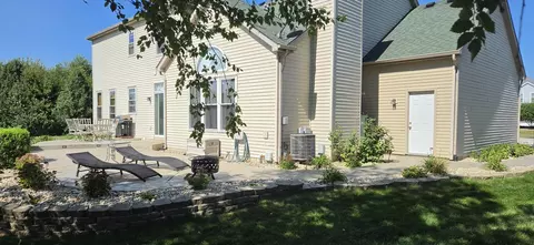 Exterior - 25553 N Cinnamon Ct, Plainfield, IL 60585 photo 2 of 3