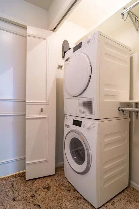 Other - 201 E Chestnut St #23A, Chicago, IL 60611 photo 2 of 4