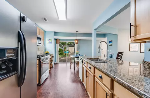 Kitchen - 1035 Serendipity Dr, Aurora, IL 60504 photo 2 of 2