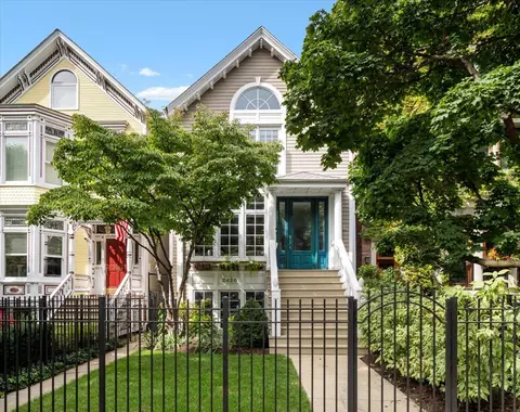 2426 N Burling St, Chicago, IL 60614