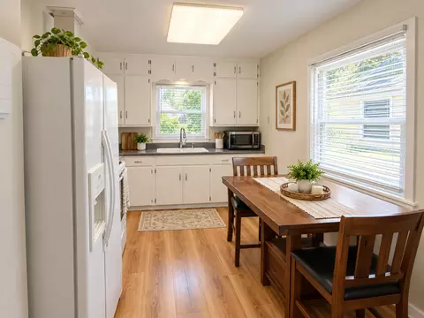 Kitchen - 1629 34th St, Moline, IL 61265 photo 1 of 2