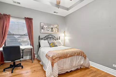 Bedroom - Undisclosed, Chicago, IL 60657 photo 4 of 5
