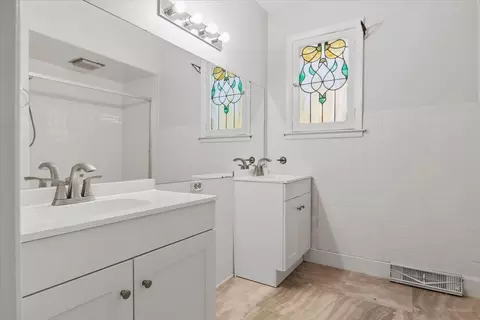 Bath - 811 E Washington St, Bloomington, IL 61701 photo 1 of 1