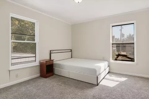 Bedroom - 811 E Washington St, Bloomington, IL 61701 photo 4 of 7