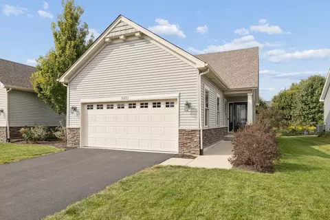 533 Sudbury Cir, Oswego, IL 60543