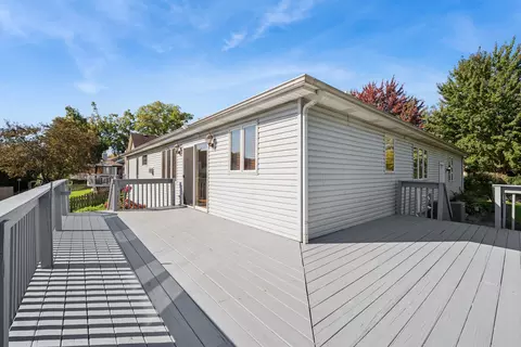 Exterior - Undisclosed, Elgin, IL 60123 photo 5 of 6