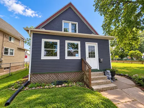 2815 Boies Ave, Davenport, IA 52802