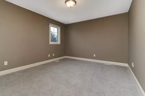 Bedroom - 2807 Lone Oak Rd, Bloomington, IL 61705 photo 3 of 9
