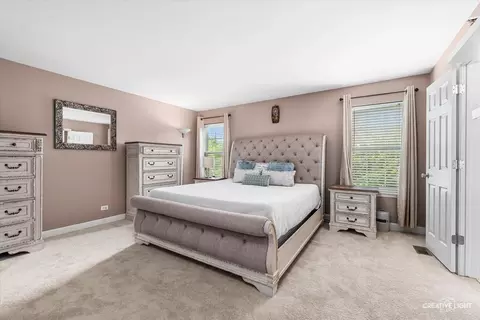 Bedroom - 461 Mooresfield St, Elgin, IL 60124 photo 1 of 5