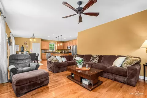 Other - 461 Mooresfield St, Elgin, IL 60124 photo 2 of 4