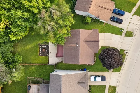 View/Area - 3 Nicole Ct, Bloomington, IL 61701 photo 1 of 1