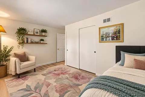 Other - 317 Beech Ct, Naperville, IL 60540 photo 2 of 3