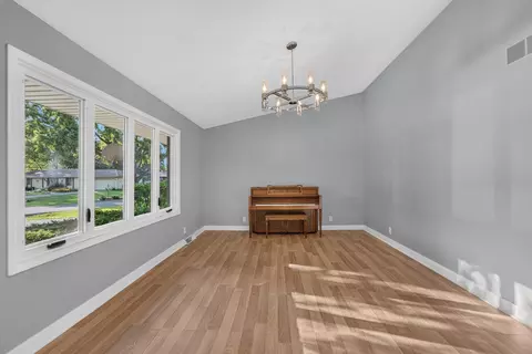 Living - 7488 Gnarl Tree Ct, Cherry Valley, IL 61016 photo 2 of 4