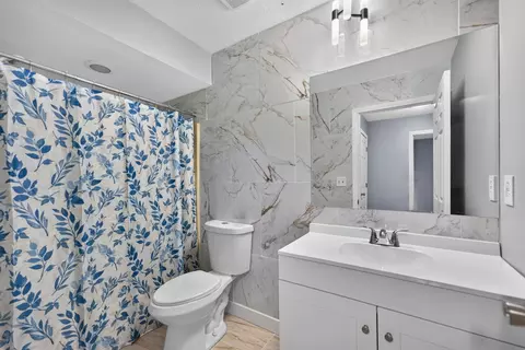 Bath - 7488 Gnarl Tree Ct, Cherry Valley, IL 61016 photo 1 of 2