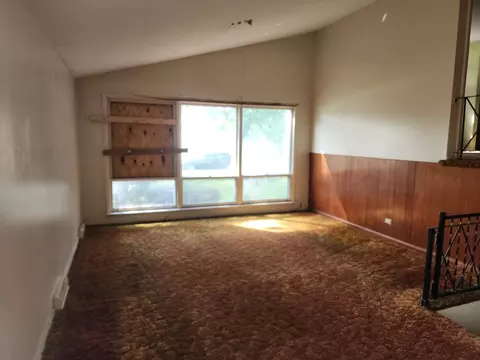 16511 Hermitage Ave, Markham, IL 60428 photo 2